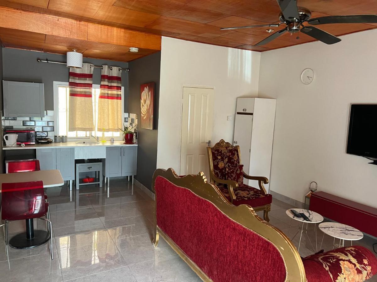 Yazmin Studio Residence Lamin Beretto Zewnętrze zdjęcie