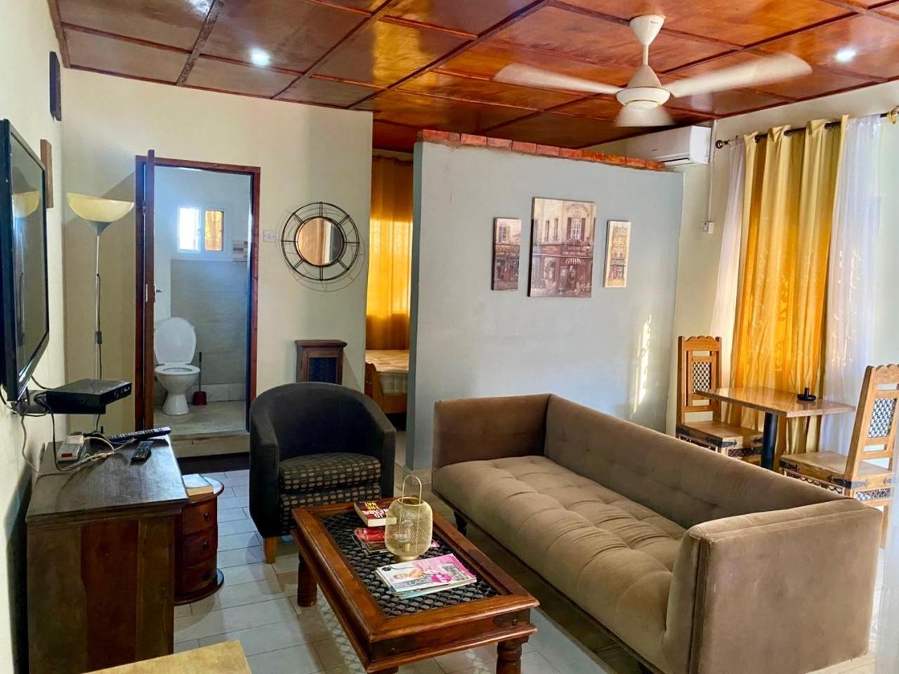 Yazmin Studio Residence Lamin Beretto Zewnętrze zdjęcie